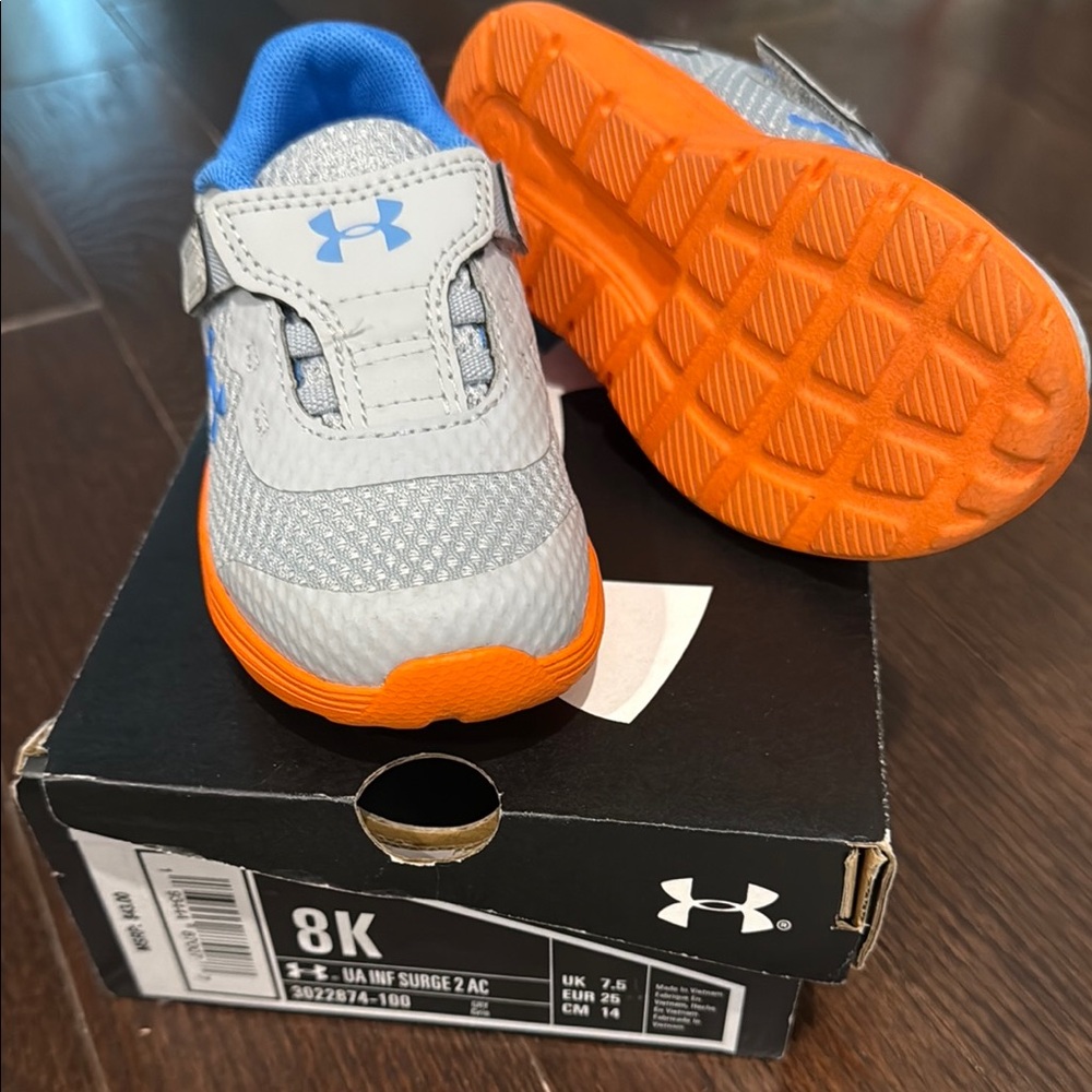 Under Armour Surge Toddler Sneakers 8K